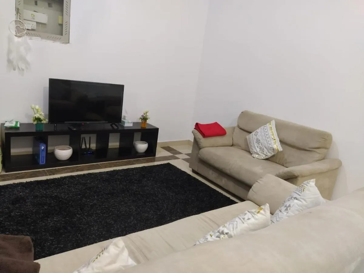 Lovely 1 Bedroom Condo Close To Airport Abu Dhabi Holiday home